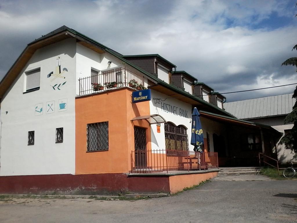 Hostinec Banik Ľubeľa Екстериор снимка
